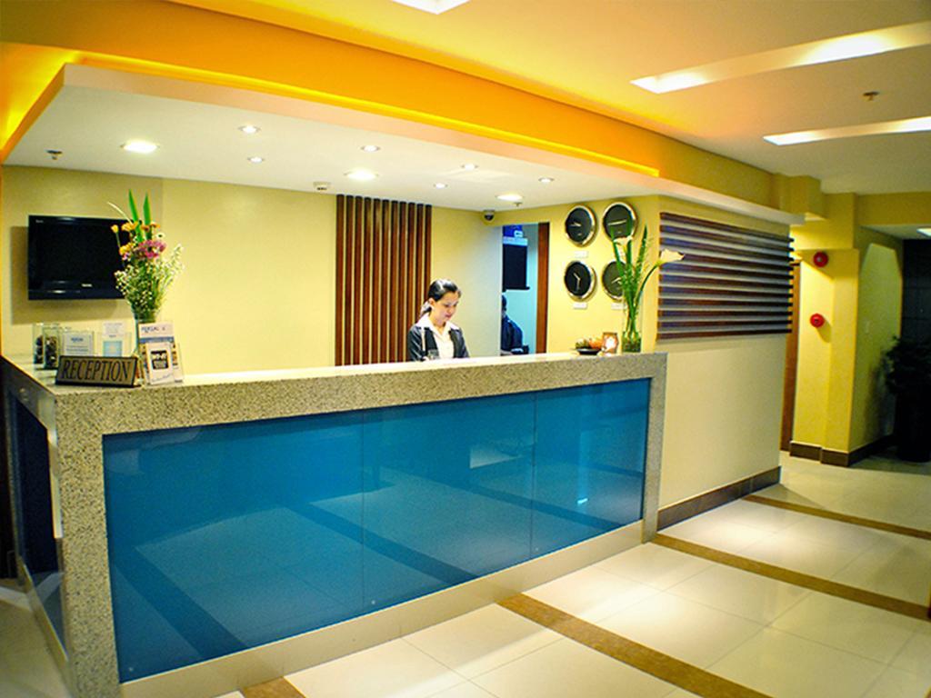 Fersal Hotel Kalayaan, Кесон Сити Екстериор снимка