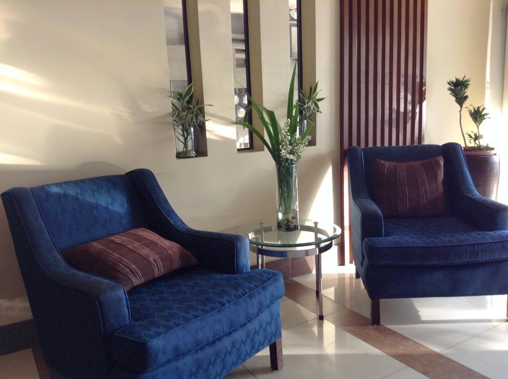 Fersal Hotel Kalayaan, Кесон Сити Екстериор снимка